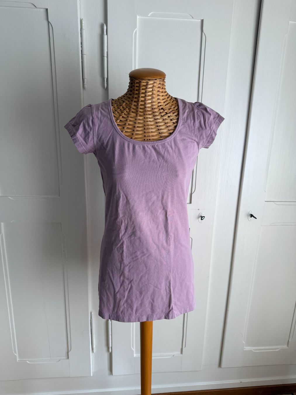 Vero Moda T-shirt: VERO MODA - Longshirt flieder L – Usato da Zürich venduto da Diazaio