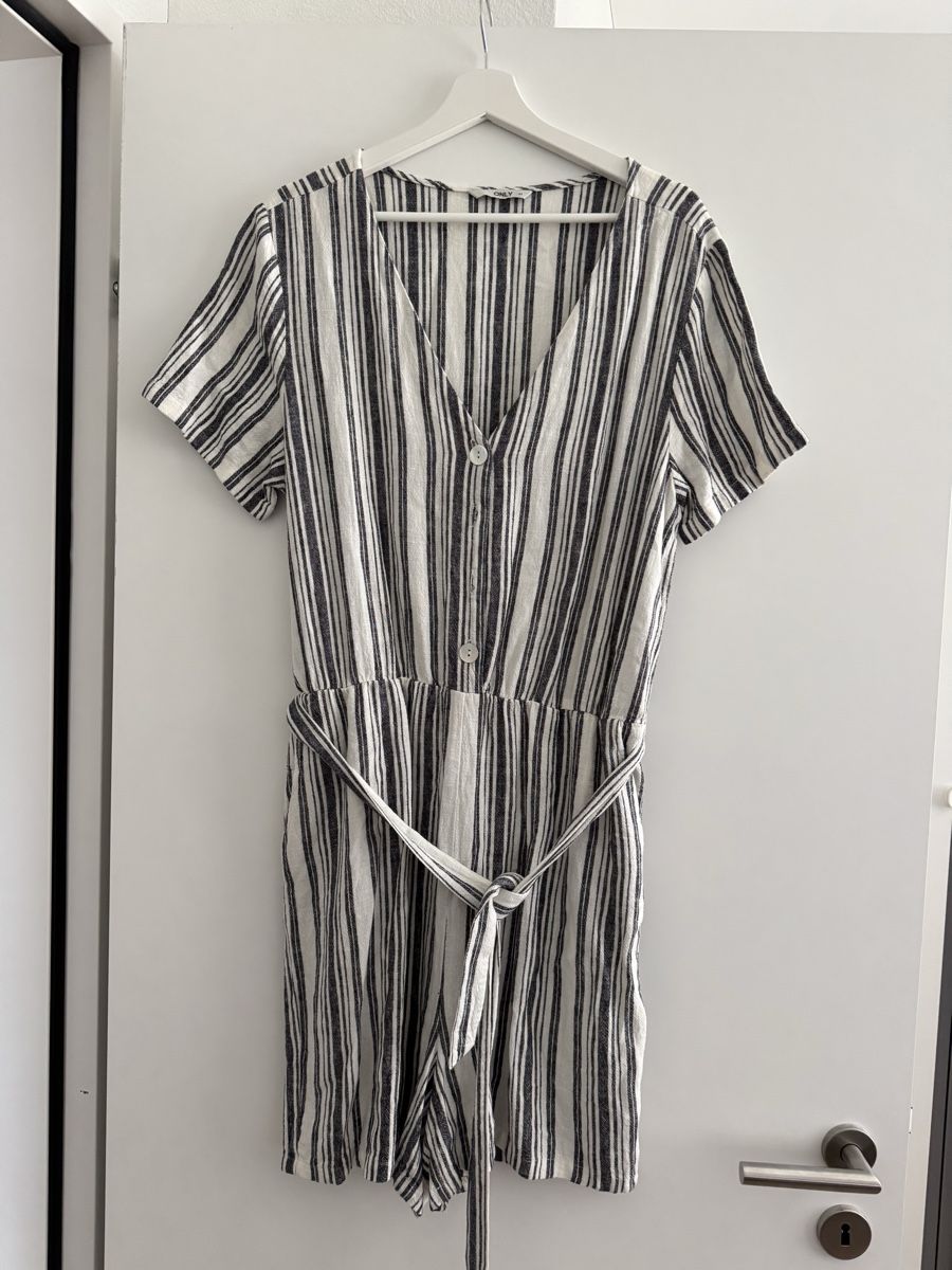 Only Jumpsuits: Jumpsuit gestreift ONLY Grösse 42 – D'occasion à Dietwil par vera2301 2