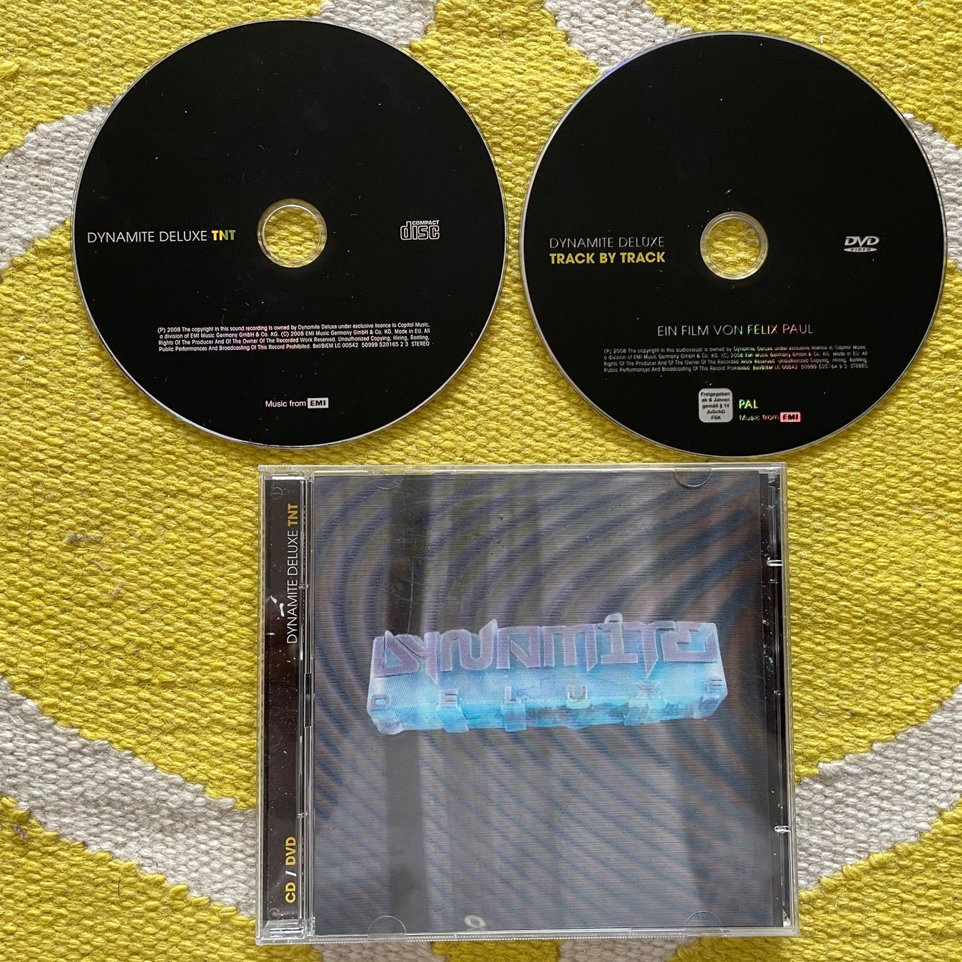 CD: DYNAMITE DELUXE-CD+DVD TNT – Usato da Rorschacherberg venduto da CD-Roli