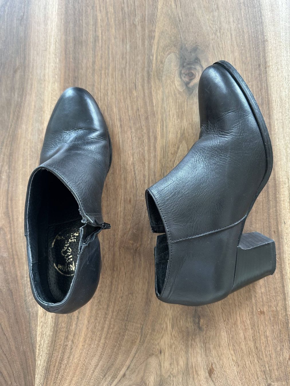 Damenschuhe: Stiefeletten Schwarz – Gebraucht aus Grafenried von Jarvis488