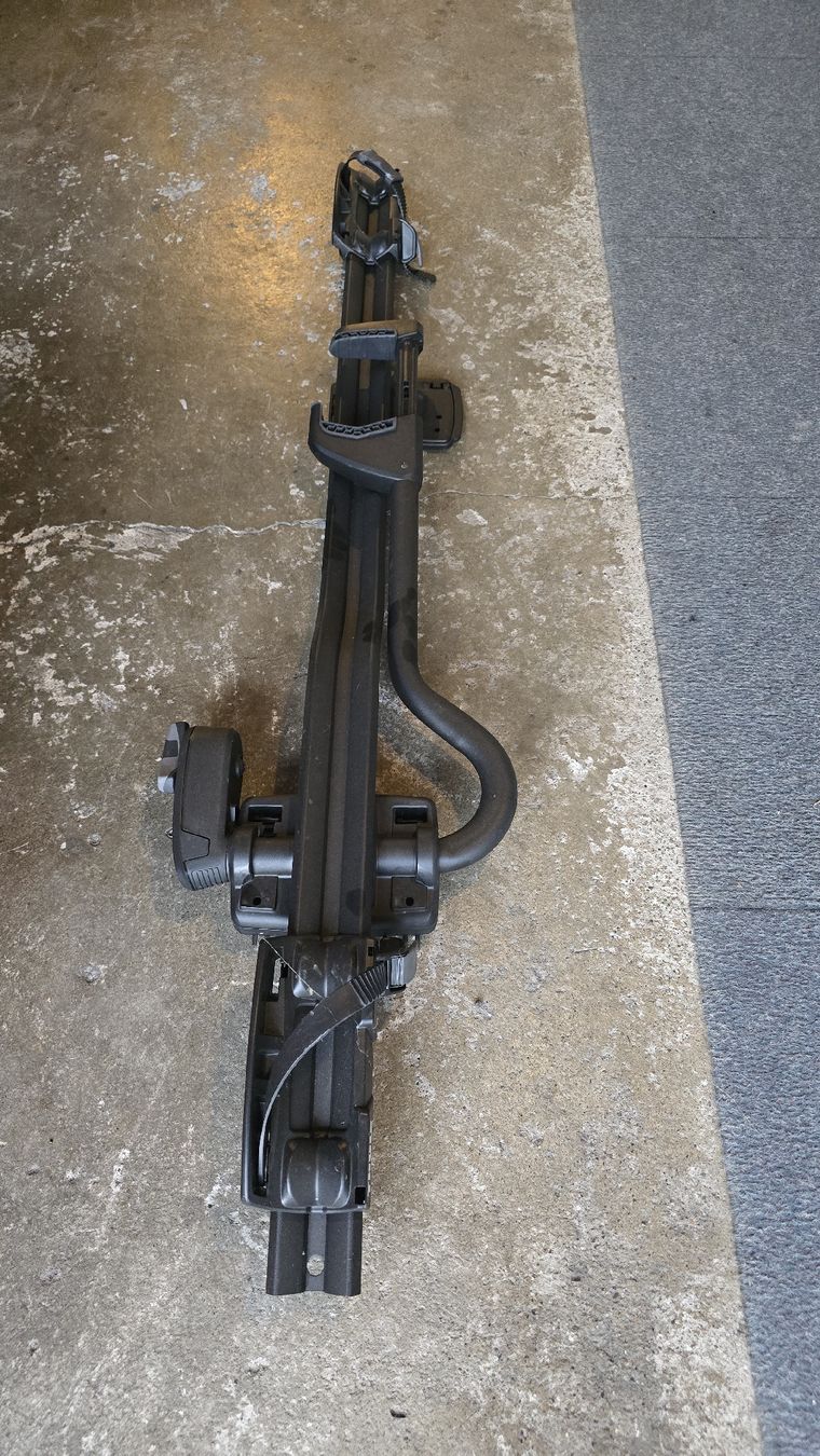 Thule Portapacchi: Thule Dachfahrradträger ProRide Black – Usato da Bachenbülach venduto da USPA_27 2