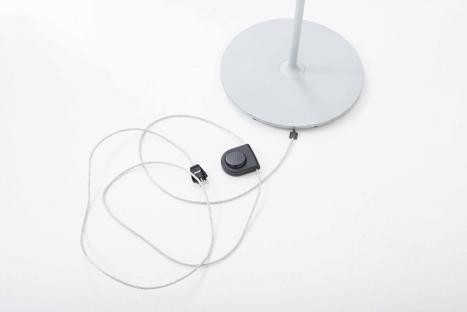 Belux Lampen: Belux Disk Stehleuchte von Daniel Kübler – Gebraucht aus Zürich von STUZH38 5