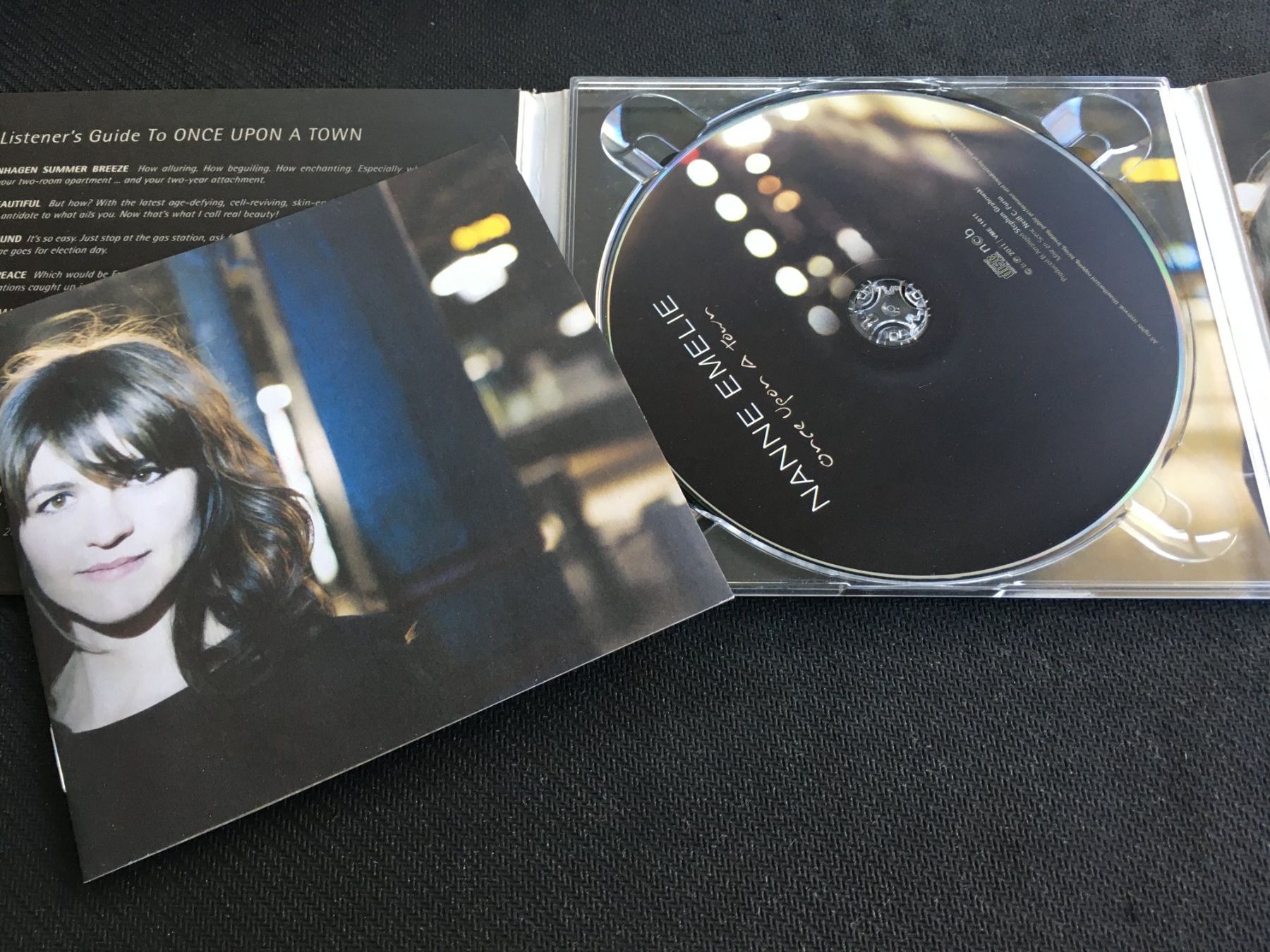 CD: Nanne Emelie - Once upon a town -CD- – Usato da St.Gallen venduto da MedienJoe 1
