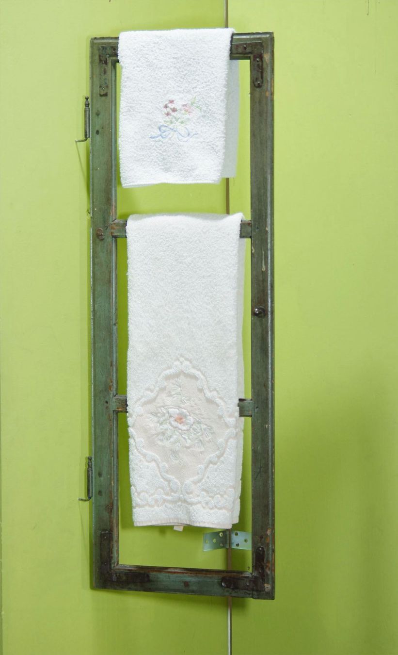 Portasciugamani: Upcycling Nostalgie Handtuchhalter – Usato da Meggen venduto da Trouvaillen 1