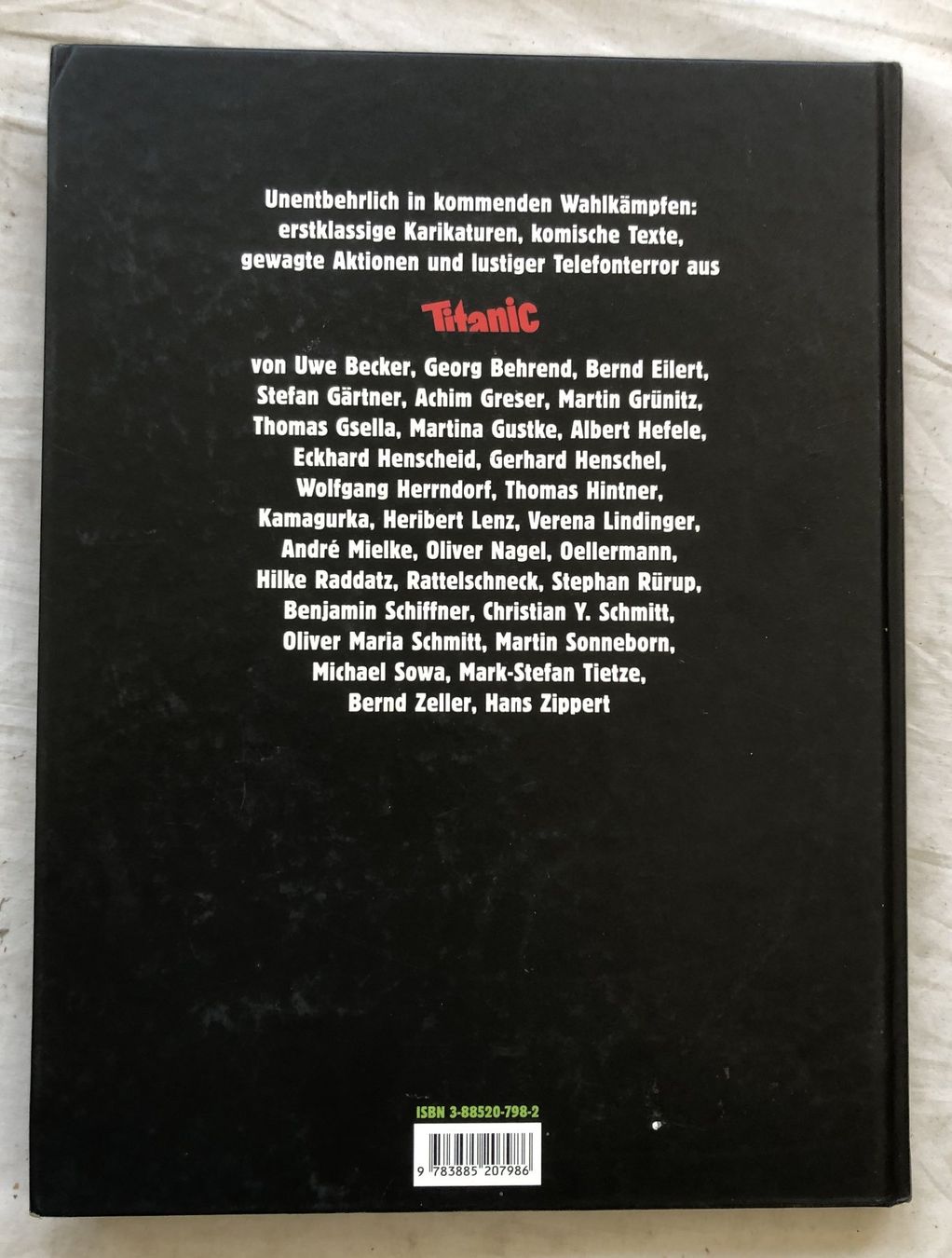 Libri: Titanic: Apokalypse Rot Grün - Satire Buch – Usato da Schaffhausen venduto da durruti 6