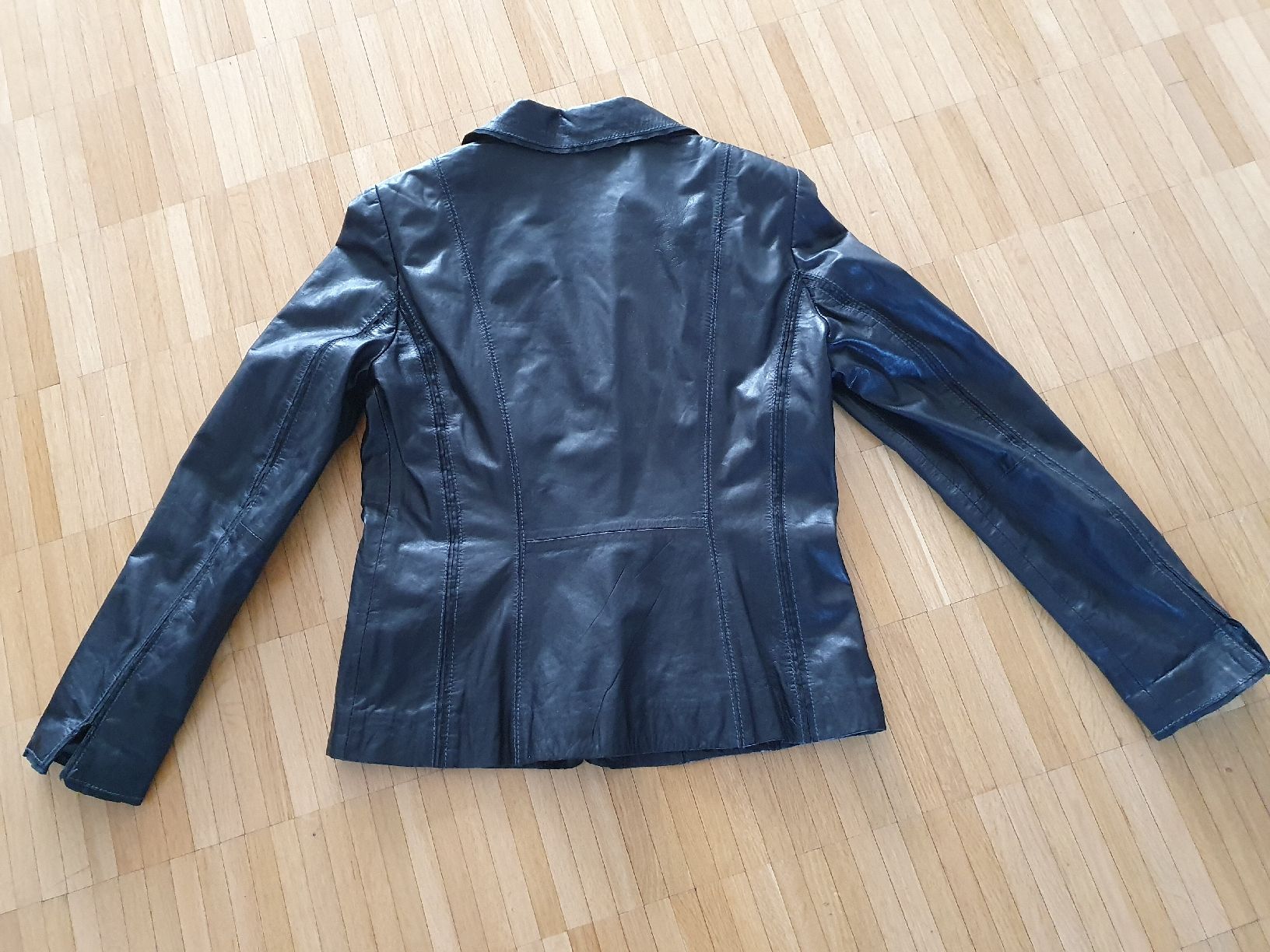 Giacche: Schwarze Lederjacke Milestone – Usato da Laufenburg venduto da megane1959 3