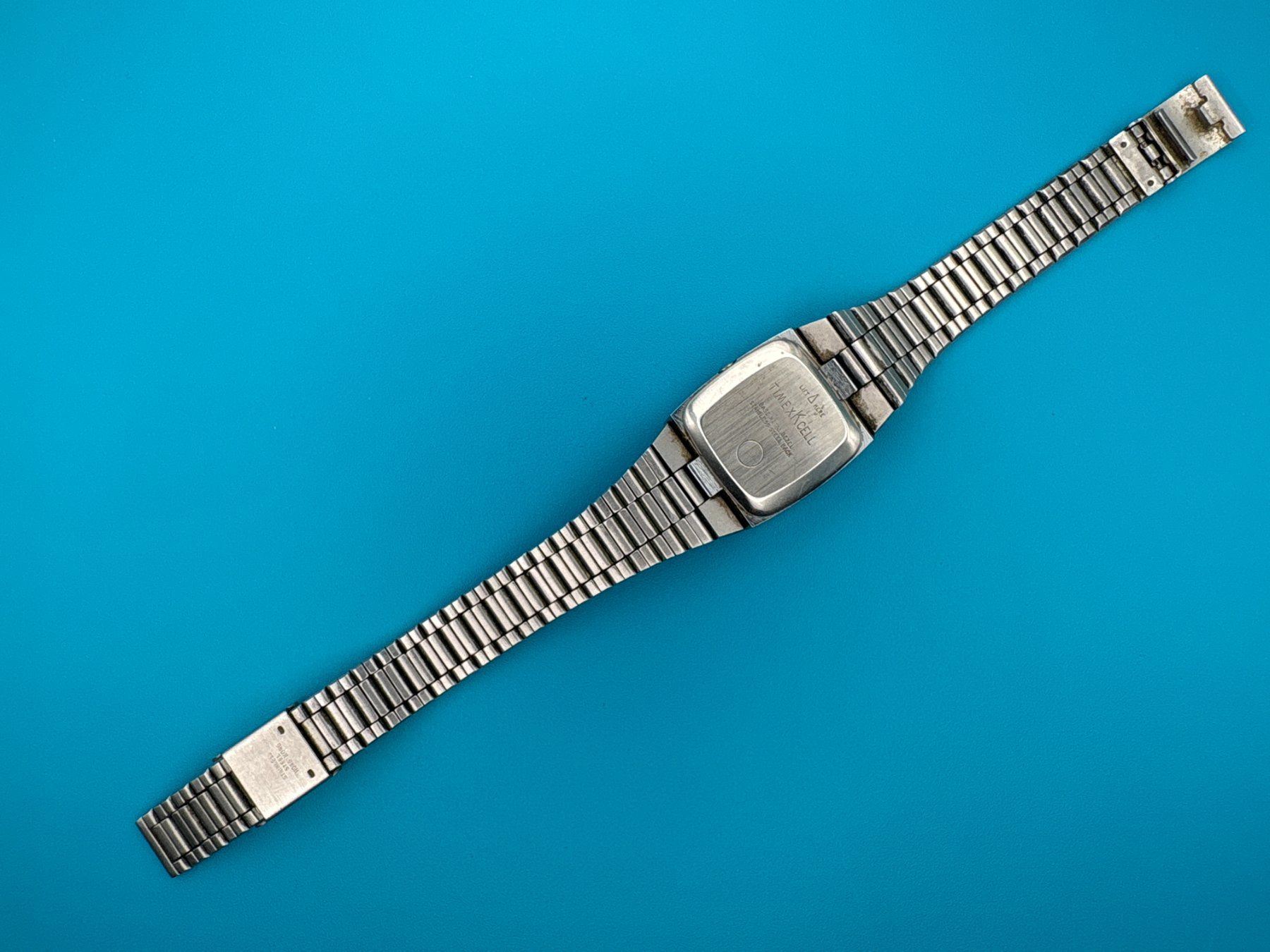 Timex Montres: Klassische, schlichte Vintage Timex Quarzuhr – D'occasion à Elgg par Jo_Naj 3