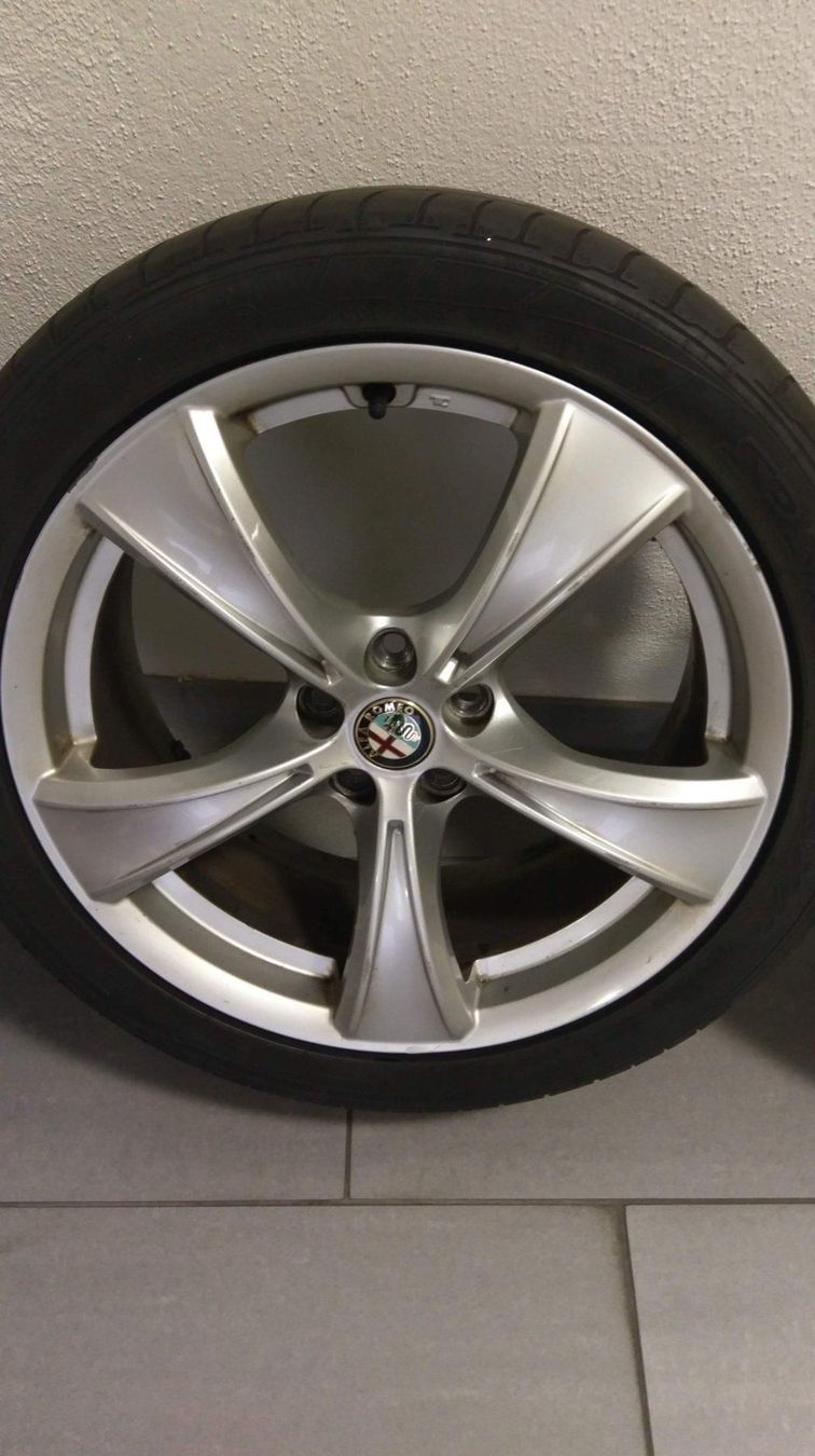 Alfa Romeo Cerchioni: Alfa Romeo Q2 17" Felgen – Usato da Basel venduto da brunoaamartins 2
