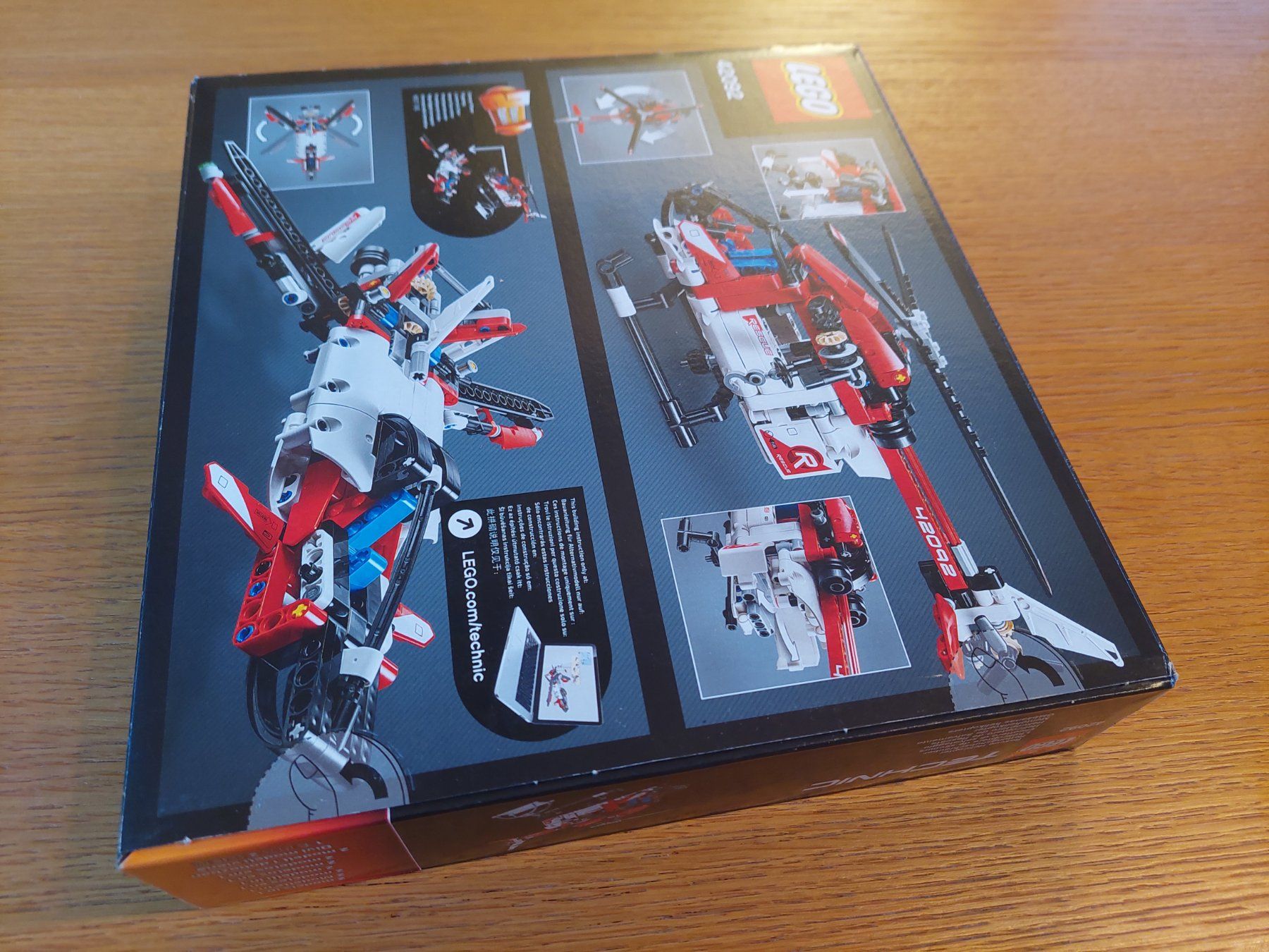 Lego Spielzeuge: Lego Technic 42092 Rettungshubschrauber ca. Rega Helikopter – Neu und originalverpackt aus Abtwil AG von kidimagic1 4