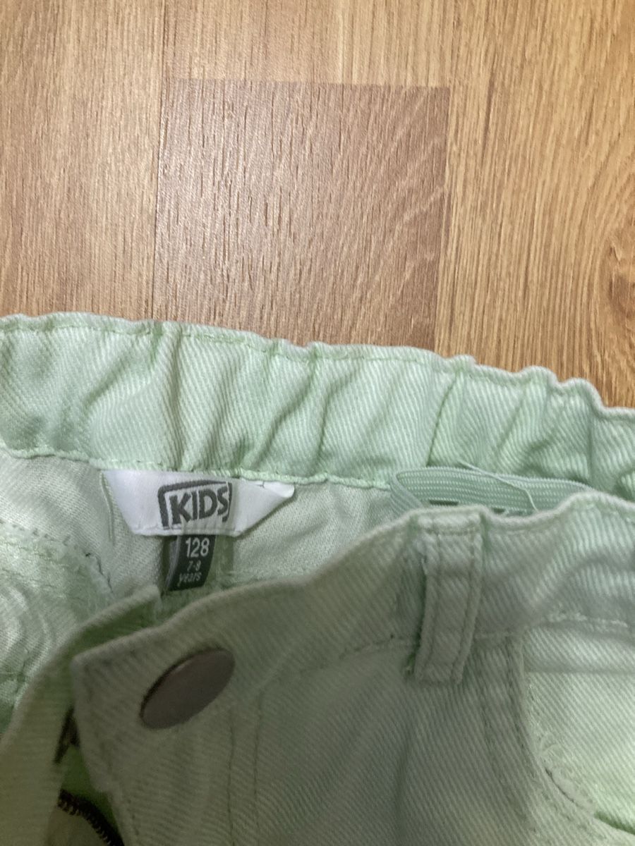 Hosen: Mädchen Hose Gr. 128 – Gebraucht aus Emmenbrücke von JJ_89 3