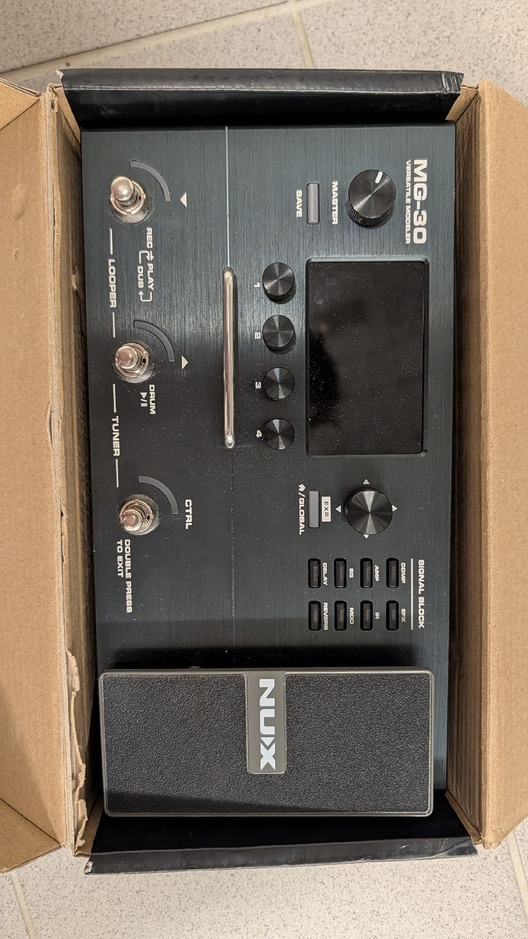 Amplificatori: NUX MG-30 Versatile Modeler Guitar Multi-Effects Pedal Board – Usato da Widen venduto da art_grm5