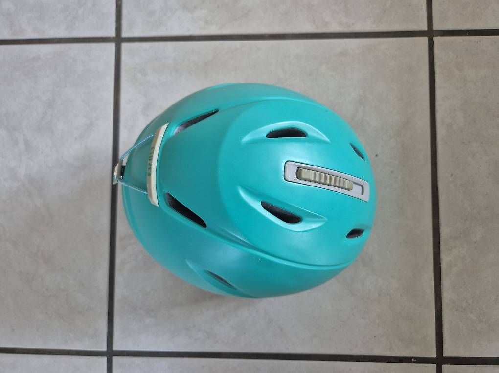 Helme: GIRO Ski Helm Grösse L (Kinder) – Gebraucht aus Kesswil von mel_8cbj 4