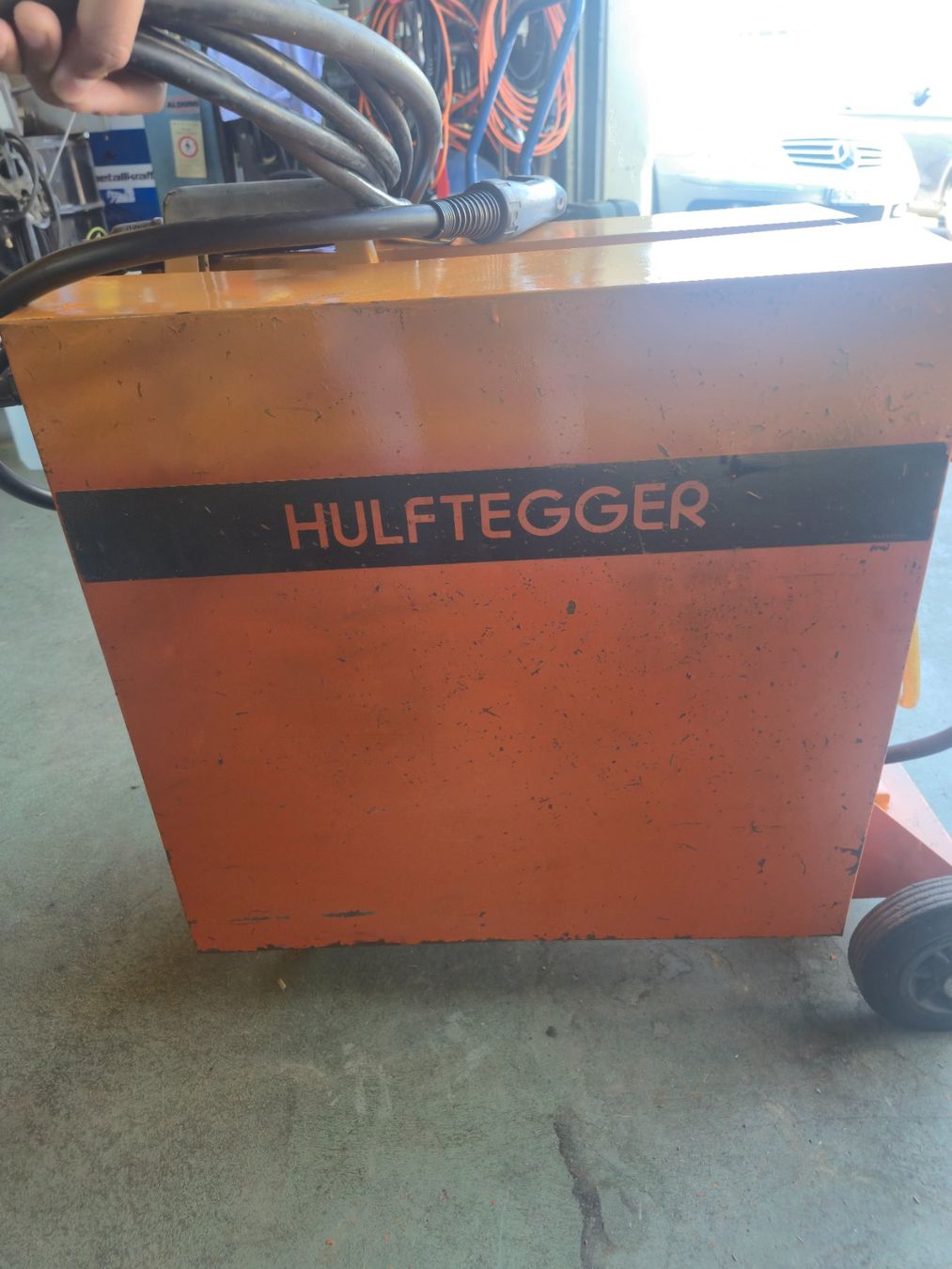 Postes à souder: MIG/MAG Schweissgerät HUCOtronic 250C – D'occasion à Mägenwil par Jan-Han 1