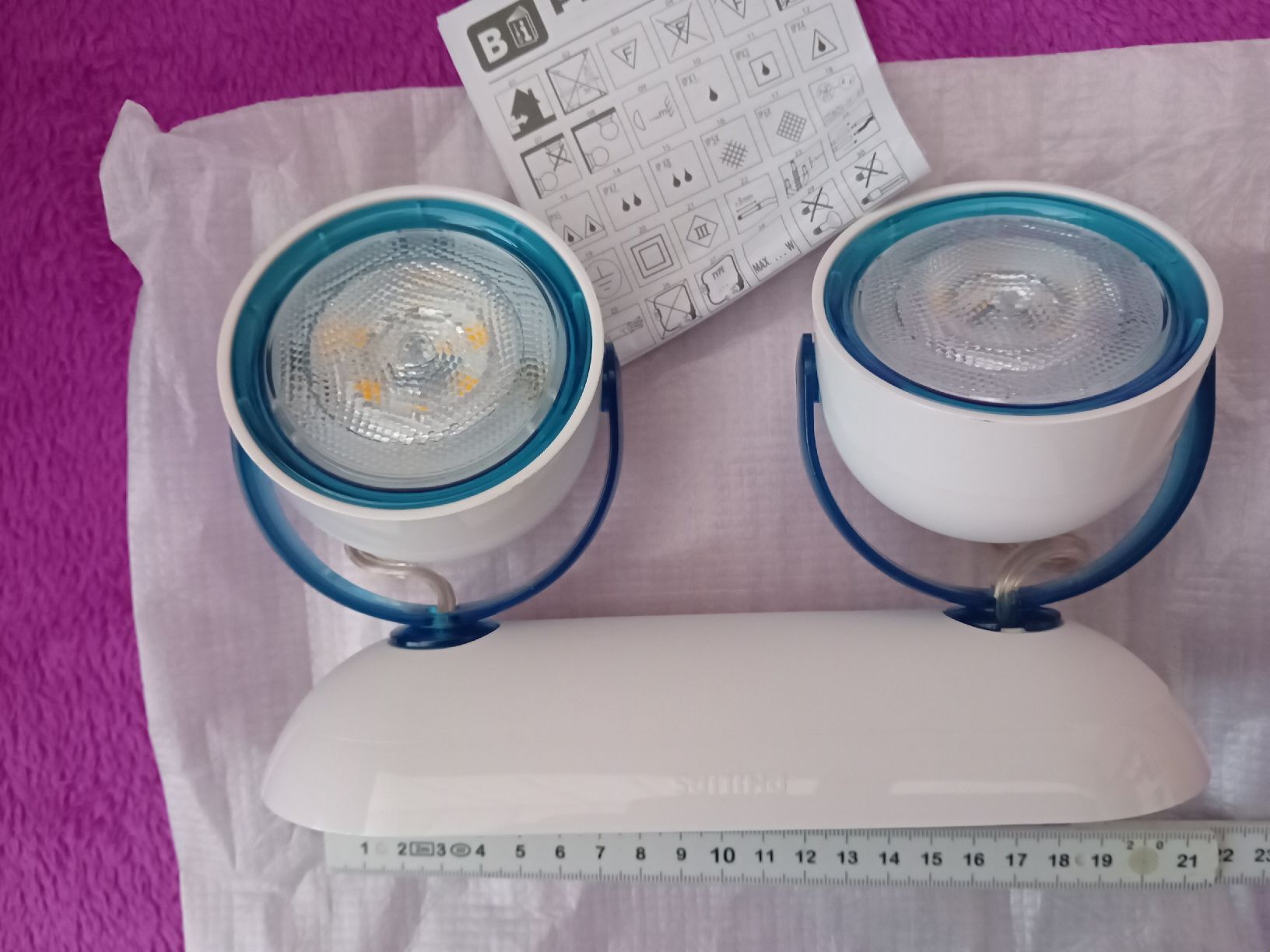 Philips Lustres & lampes de plafonds: Philips Spot-Lampe LED, neu – Neuf avec emballage d'origine à Witterswil par hele04 3