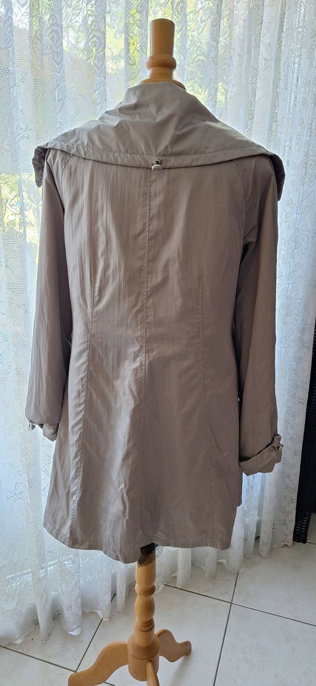 Mäntel: Trench-coat gris taille 40 – Gebraucht aus St-Triphon von Jldr0 1