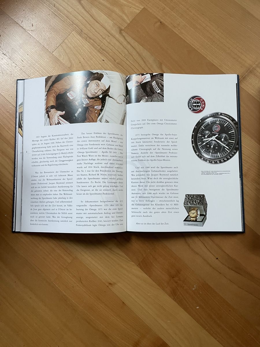 Libri: Buch Omega Speedmaster Professional  – Nuovo (secondo la descrizione) da Biel/Bienne venduto da Urbue 4