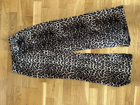 Coole Leo-Hosen
