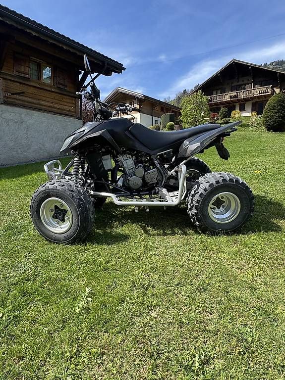 ATV / Quad: Quad arctic cat dvx400 – Usato da Val-d'Illiez venduto da Joackim