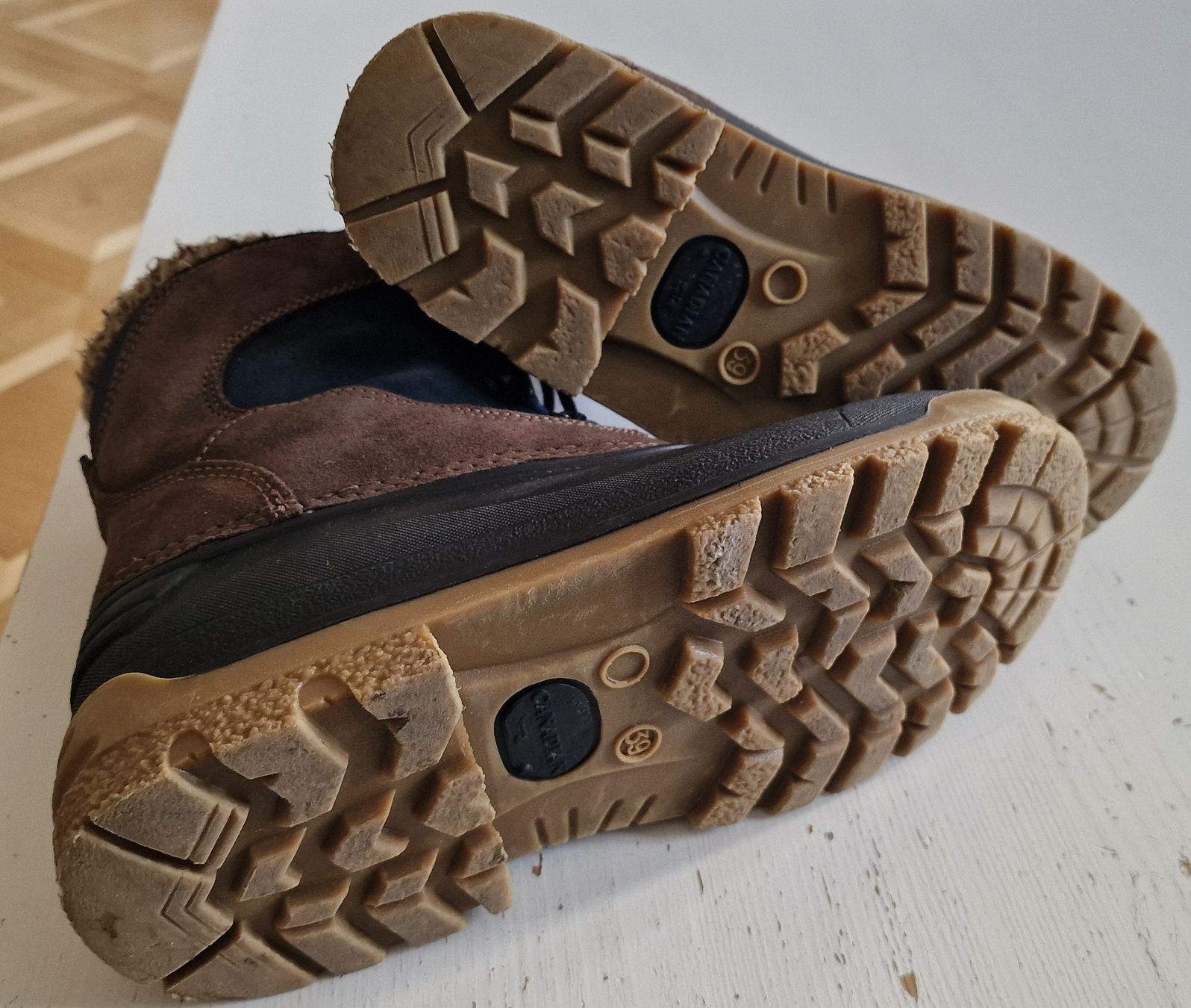 Meindl Schuhe für Jungen: MEINDL Winterschuhe Gr. 39 – Gebraucht aus Samedan von marisel 2