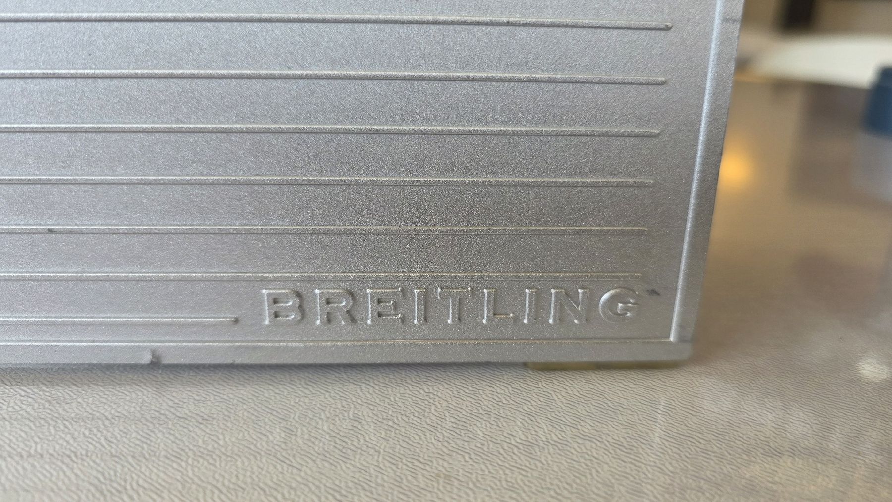 Breitling Orologi: ORIGINAL BREITLING UHRENAUSSTELLER – Usato da Winterthur venduto da Navitimer 1