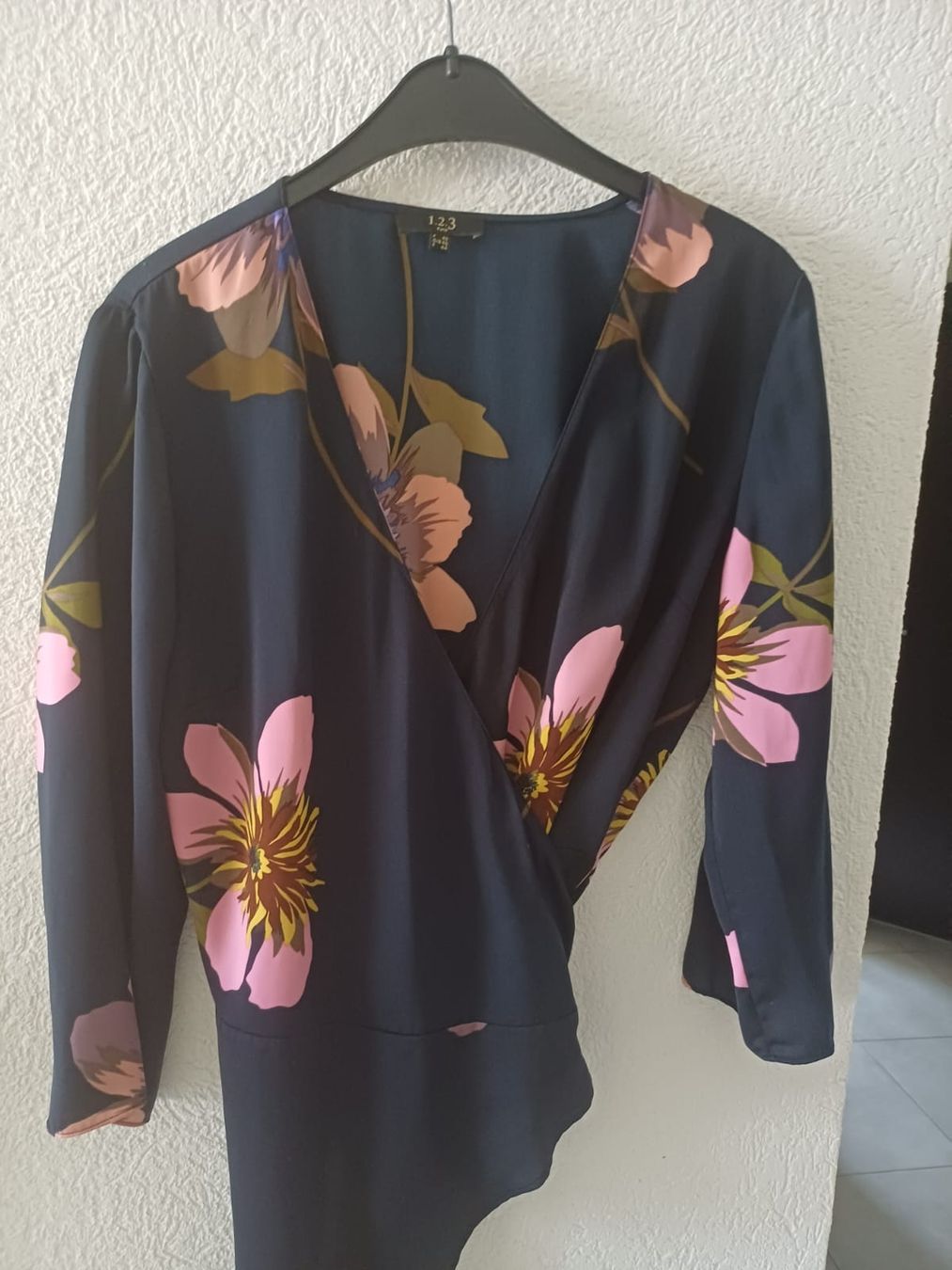 Kimono: Kimono fleuri 123 Paris – Nuovo (secondo la descrizione) da Collonges venduto da cam_72xf 1
