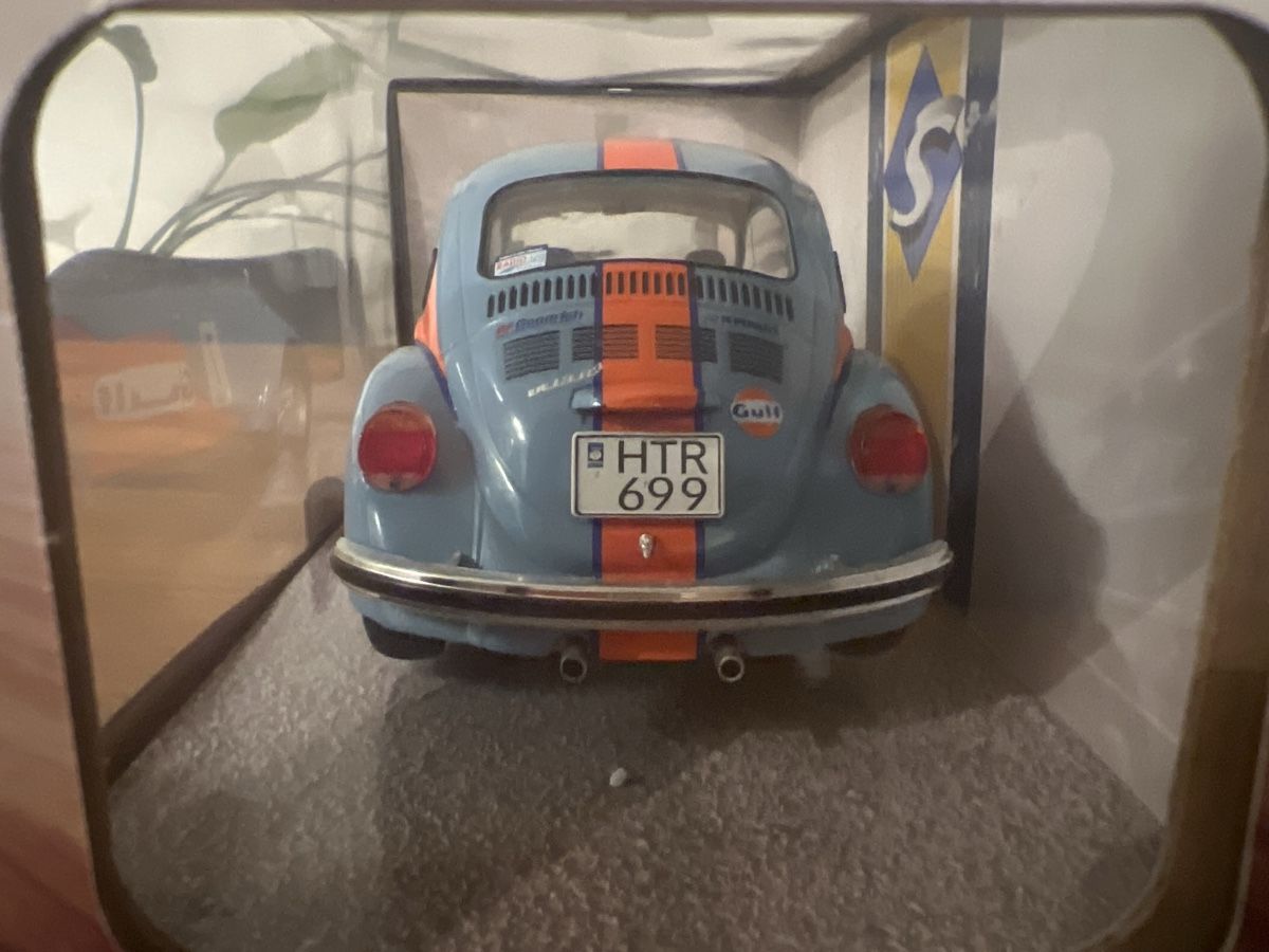 Volkswagen Modellini d'auto: VW Beetle 1303 Rallye COLD BALLS 2019 Gulf Modellauto – Nuovo (secondo la descrizione) da Uznach venduto da Apuutze 3