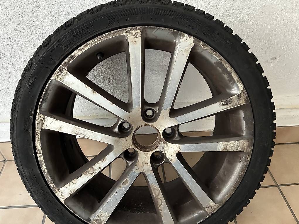 Pneumatici & Ruote complete: 3 Roues complet en aluminium pour Golf – Usato da Ménières venduto da 30A