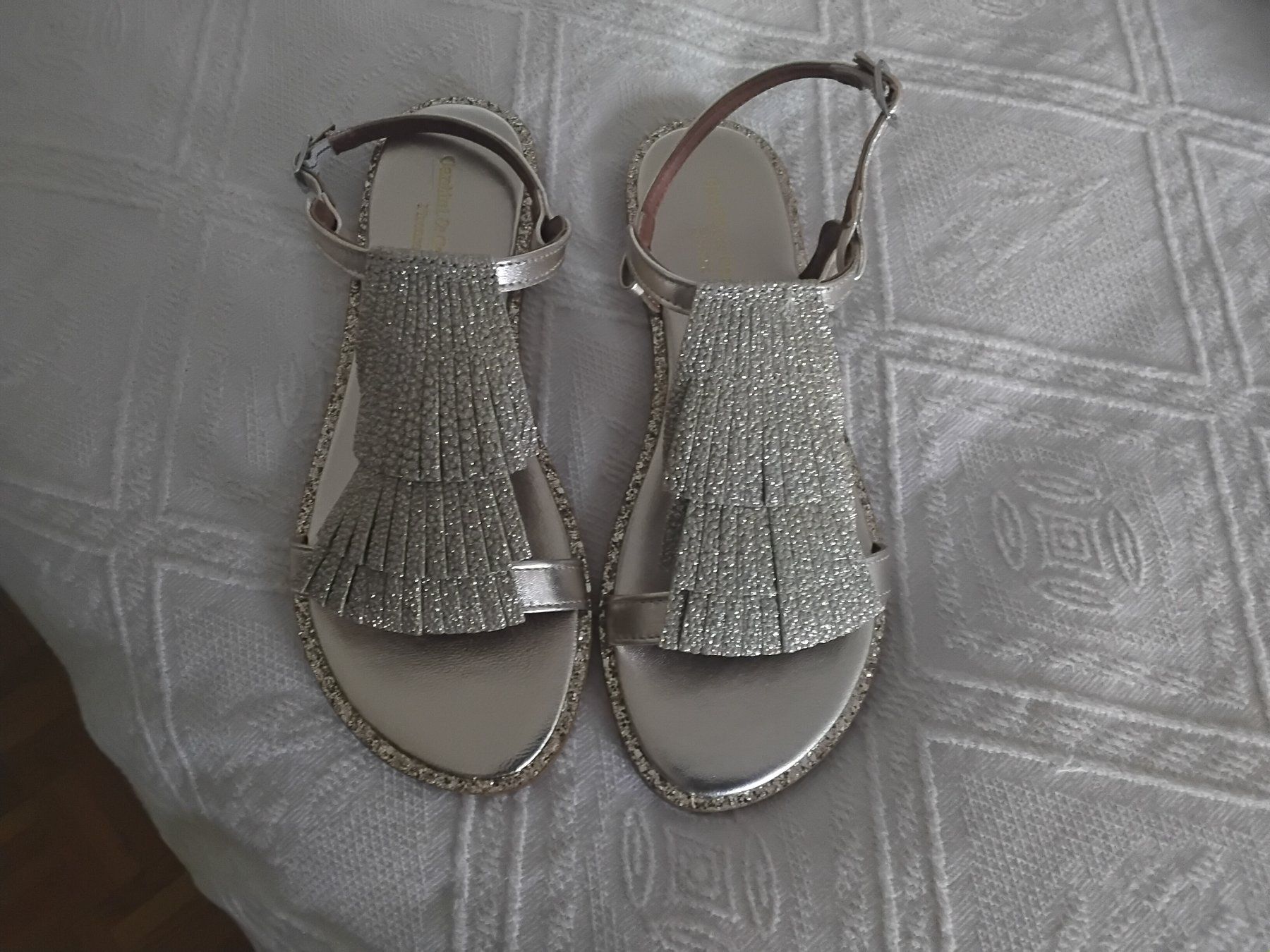 Damenschuhe: Sandales dorées à franges et paillettes, T38 – Neu und originalverpackt aus chêne-bourg von patty190 2