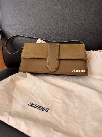 Jacquemus Le Bambino,suede khaki long shoulder bag neuwertig