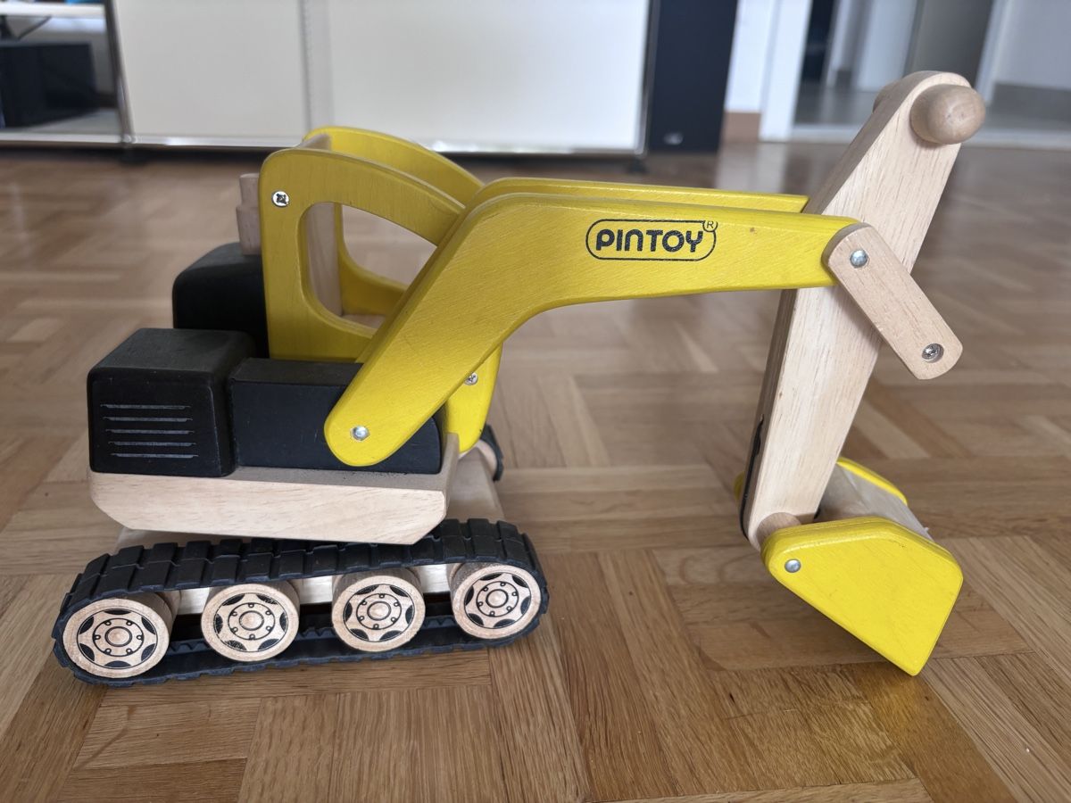 Giocattoli: Pintoy Holz Bagger Baumaschine – Usato da Düdingen venduto da Twinkel82 1