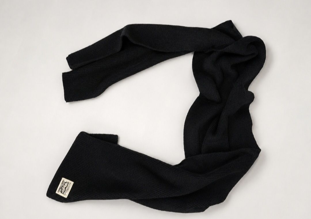 Foulard & Sciarpe: Schal Levi Strauss & Co schwarz  – Nuovo e nell'imballaggio originale da Dornach venduto da rom_tnh6