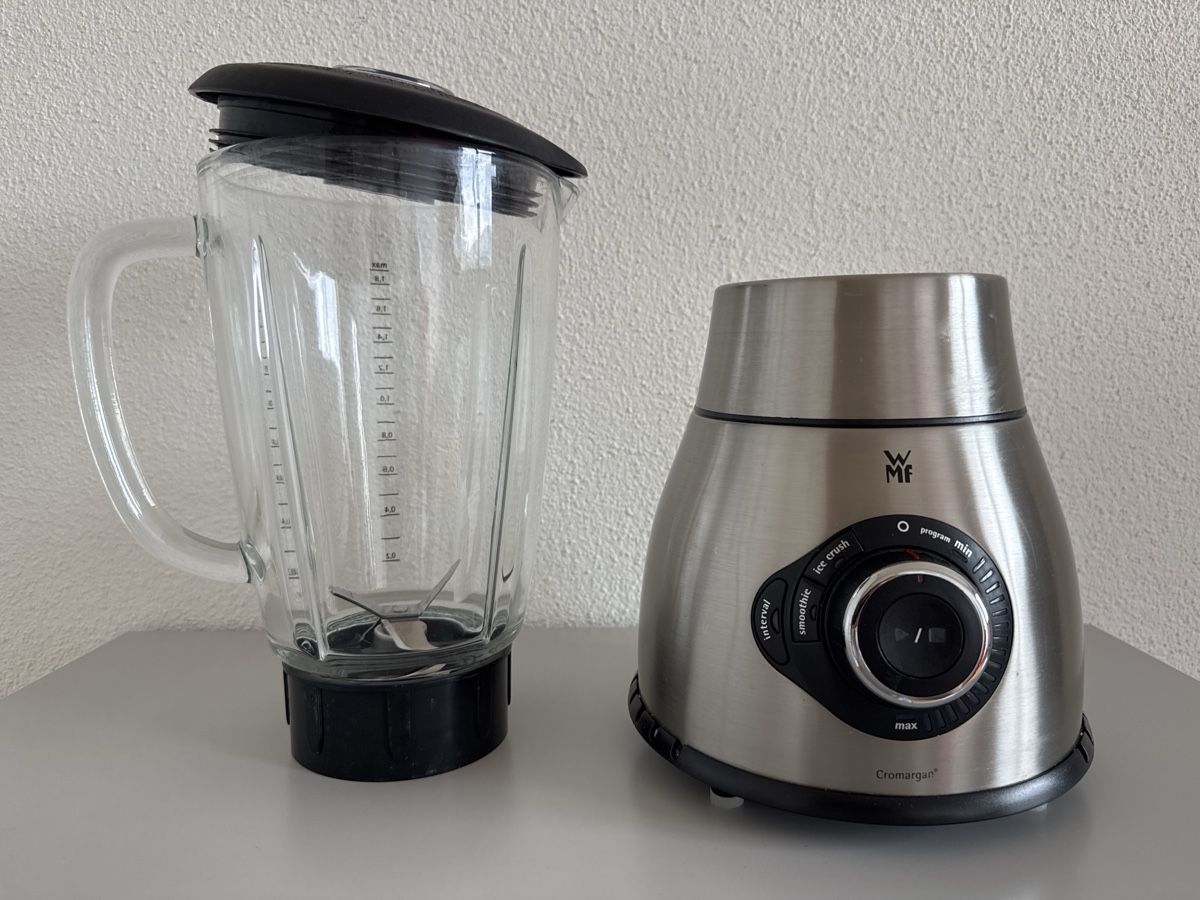 WMF Elettrodomestici da cucina: WMF KULT Pro Standmixer 1,8l – Usato da Menziken venduto da xirixs