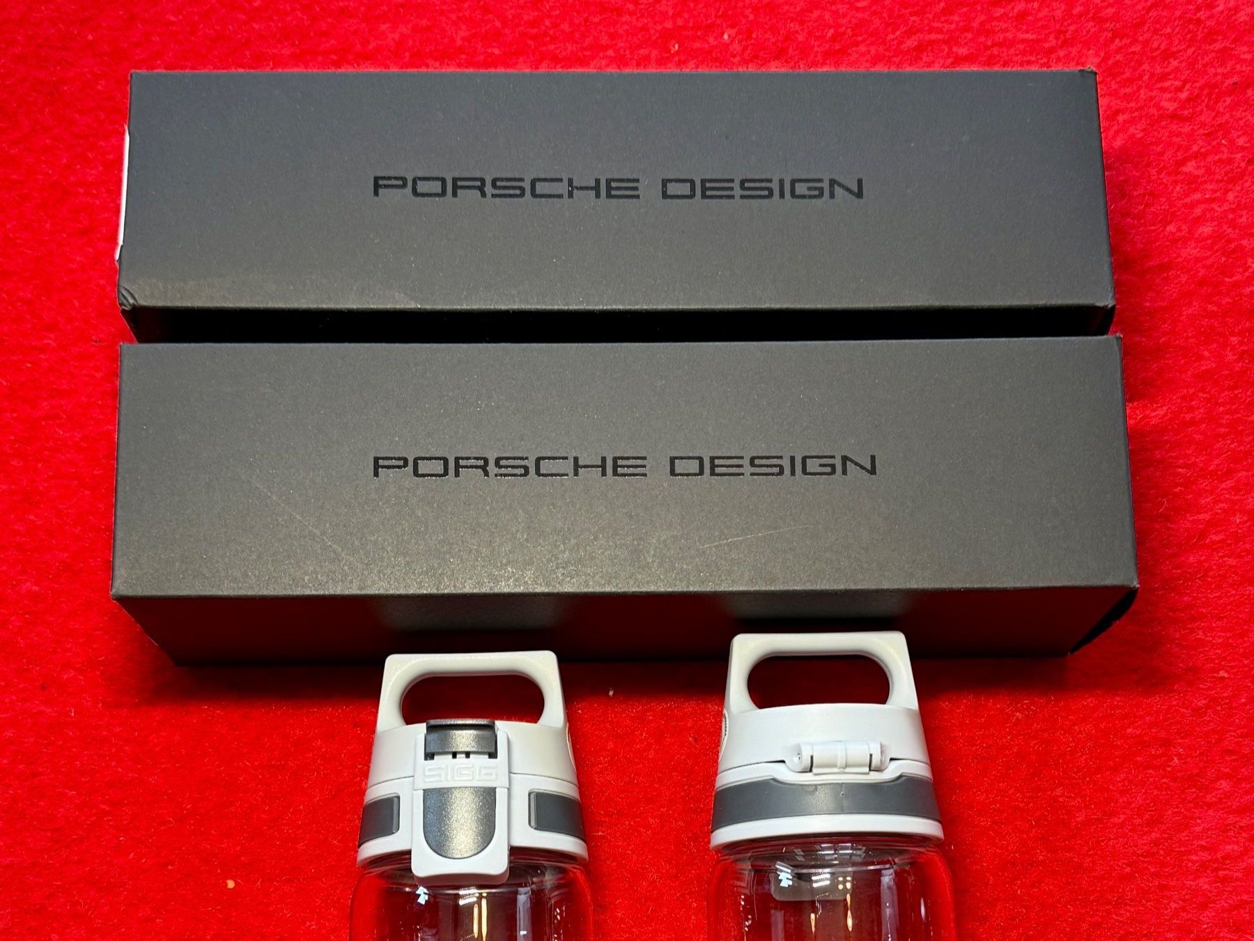 Sigg Gourdes & Thermos: PORSCHE DESIGN Trinkflasche ^total clear^ SIGG Versand 9Fr – Neuf avec emballage d'origine à Heiligenschwendi par Bgb623 3