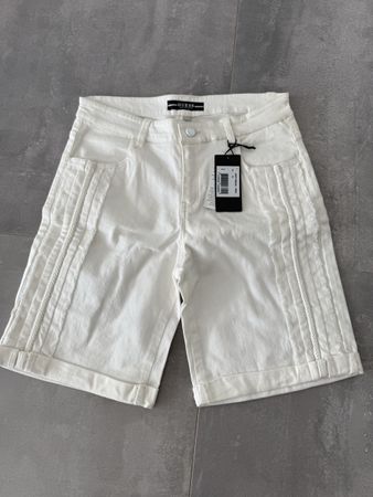 Guess Damenhose Shorts weiss, Grösse 14, Neu mit Etikett