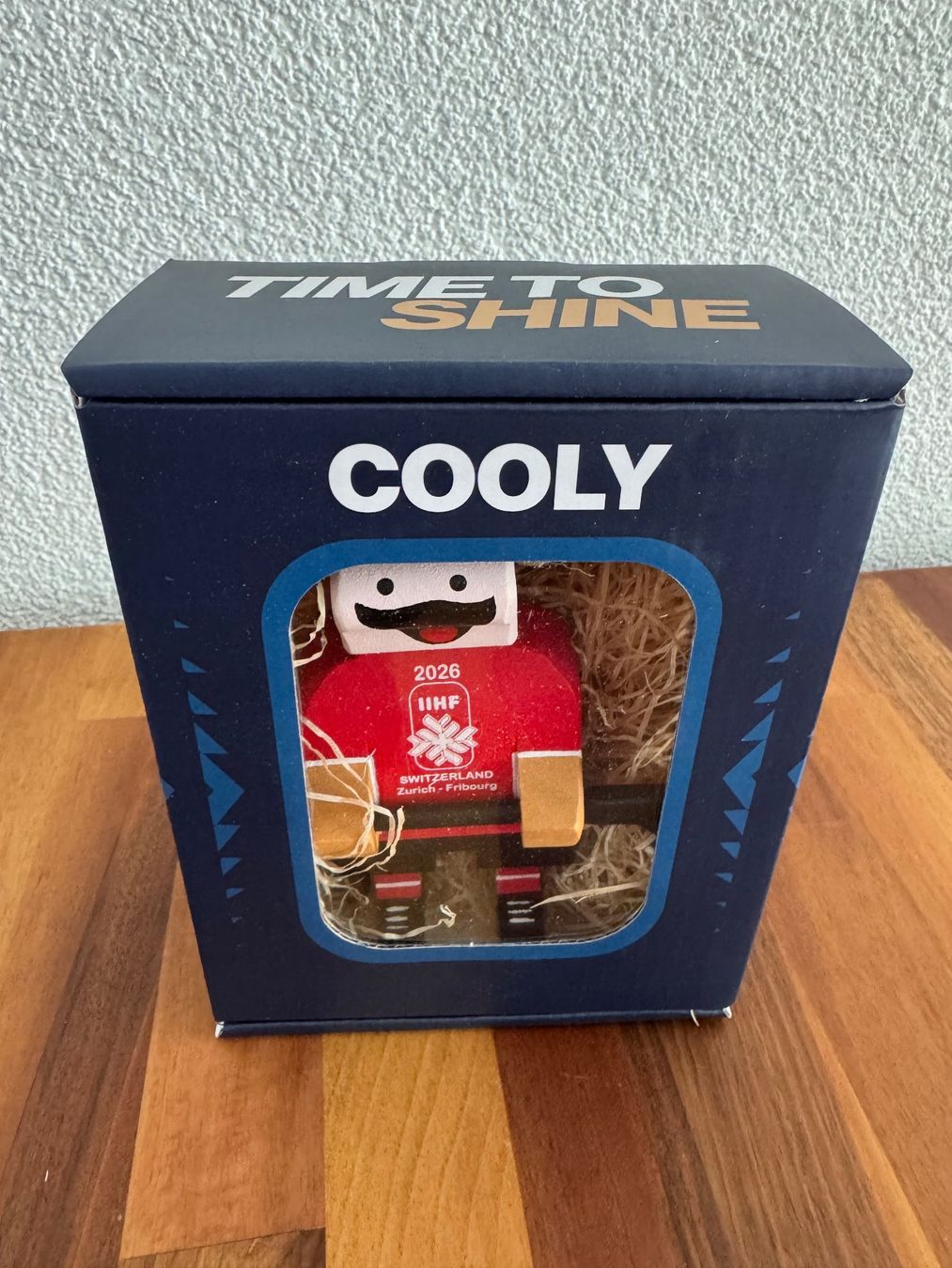 Statuette: IIHF Cooly Holzfigur – Nuovo e nell'imballaggio originale da Tafers venduto da joa_2nbx 3