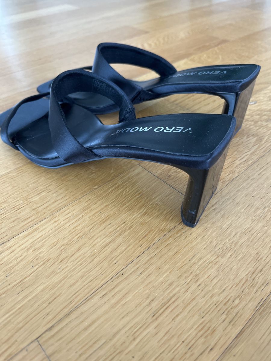Scarpe da donna: Sandalette Gr. 38 – Usato da Zürich venduto da ufe_f5q5 1