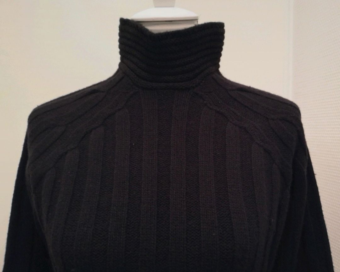 Maglioni & Felpe: edler Schurwolle-Pullover Gr. 38/40 – Usato da Niederbipp venduto da kevintifu20 1