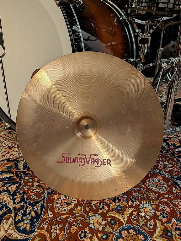 Strumenti musicali: Vader China Type 16 - China Becken – Usato da Winterthur venduto da MeTheOtherGuy