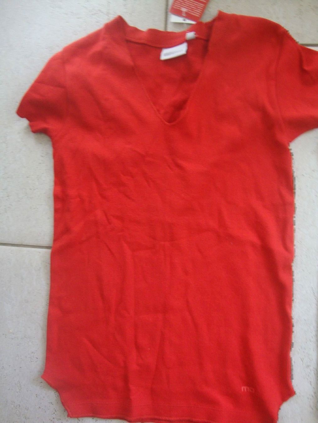 Lotti di vestiti: T-SHIRT UND TOP GR.36 **NEU** – Nuovo (secondo la descrizione) da Rotkreuz venduto da Samballi 1