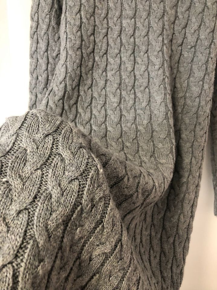 Pullover & Sweatshirts: Pullover Damen Kleidung M – Gebraucht aus Tägerwilen von makcode09 1