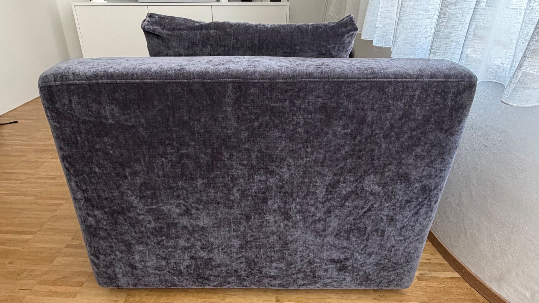 Interio Divani: Lounge Sofa  mit Hocker, 2 Teilige Set, Dunkelgrau Velours – Usato da Zürich venduto da dav_5wb6 3