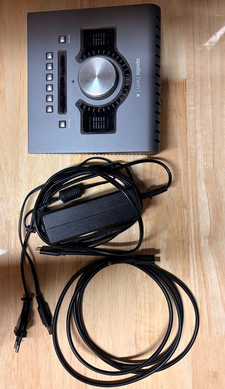 Universal Audio Attrezzatura per studi di registrazione: Apollo Twin X Quad Gen1 – Usato da Naters venduto da bhesse 1