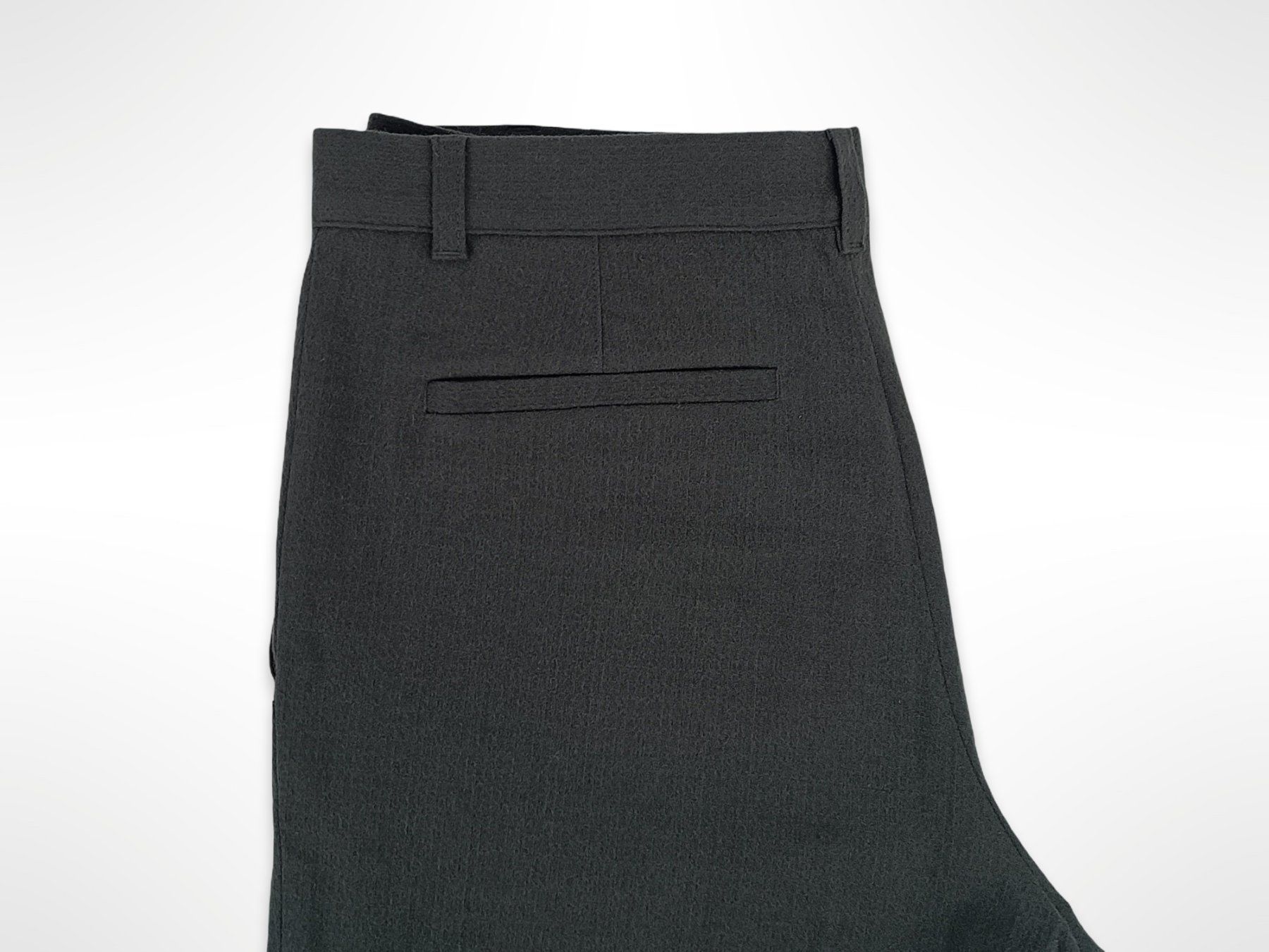 Cos Pantaloni: COS Stoffhose Anthrazit EUR 50 – Usato da Suhr venduto da Restwert_Suhr 6
