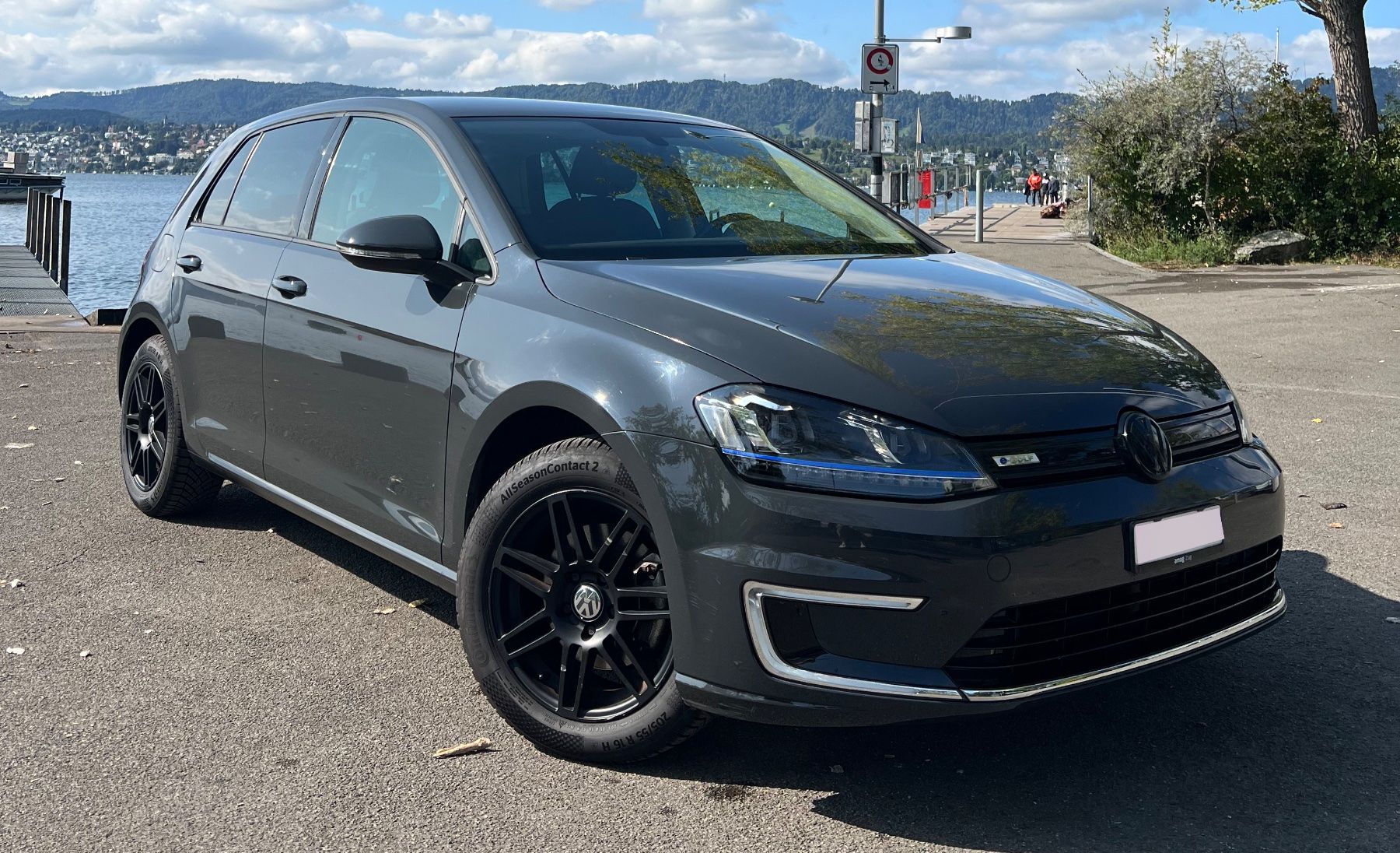 Autos: e-Golf 1. Generation mit sehr wenig Kilometer. – Gebraucht aus Zürich von Terrabite