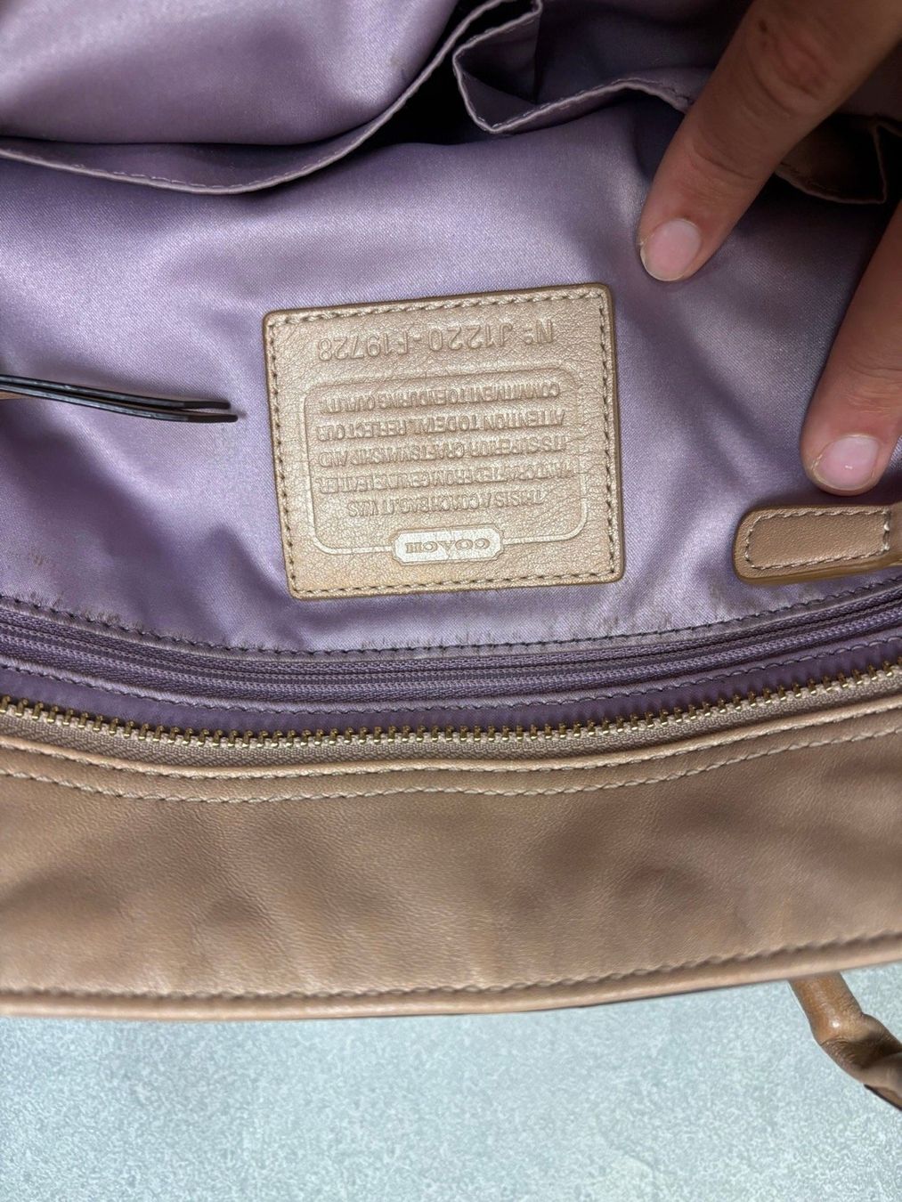 Coach Borse da donna: Coach Leather Shoulder Bag – Usato da Tägerwilen venduto da Akh.Boutique 6