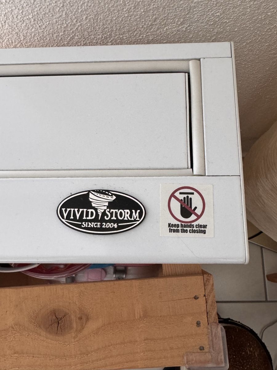 Home cinéma: Vividstorm 110" S Pro Floor Screen – D'occasion à Suhr par J_Ventura 1