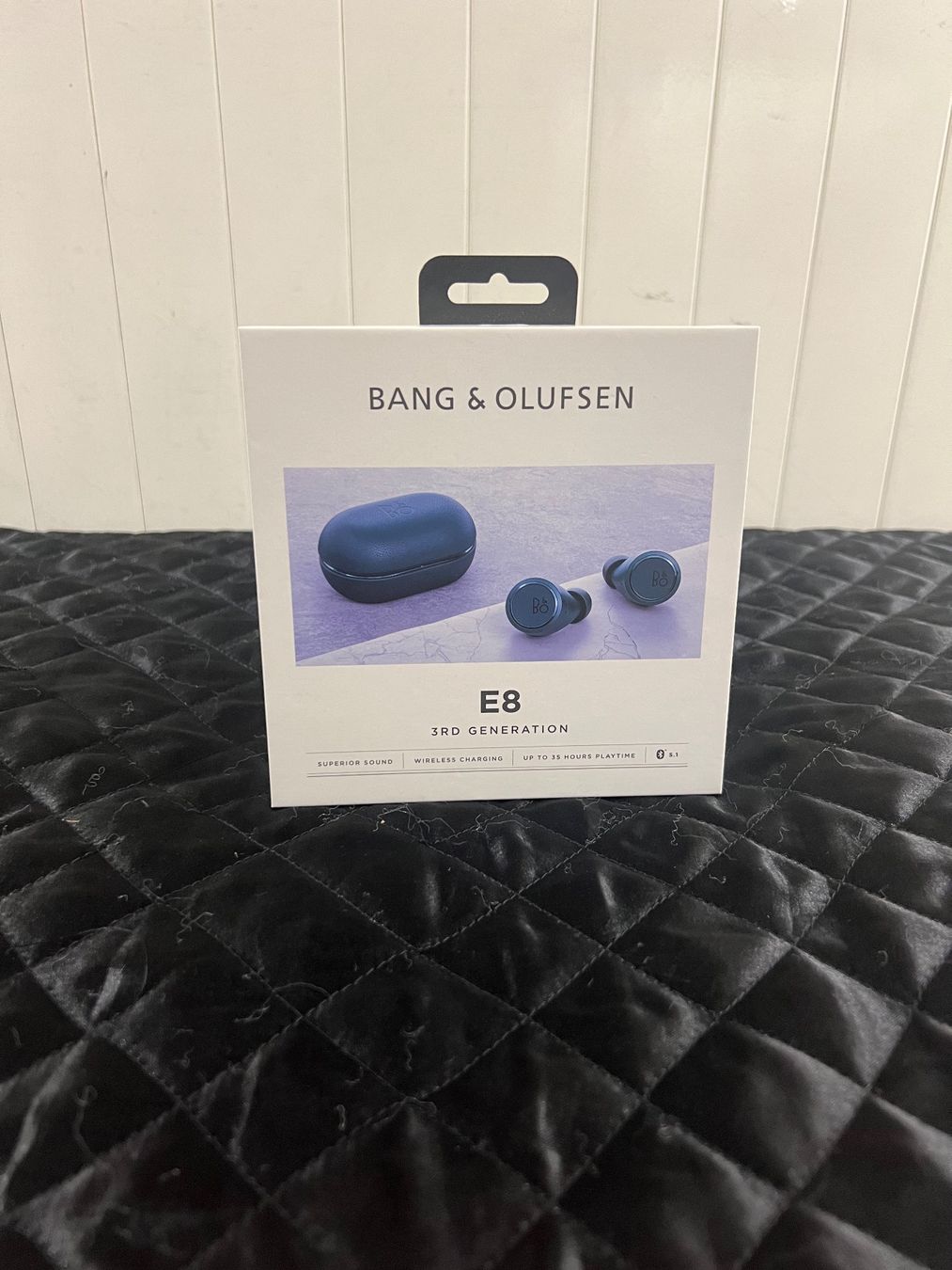 Bang & Olufsen Casques audio: B&O Beoplay E8 3rd Gen green – Neuf avec emballage d'origine à Kirchberg SG par EPGaemperle
