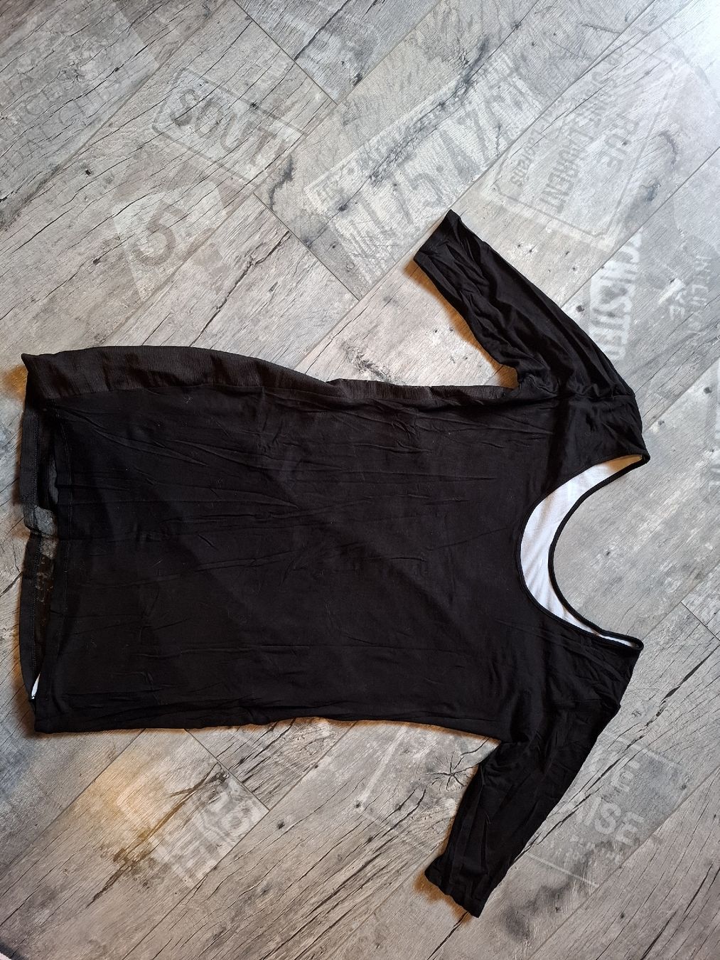 Guess T-shirt: Guess Shirt Gr.L – Usato da Ettenhausen TG venduto da Gismolio 2