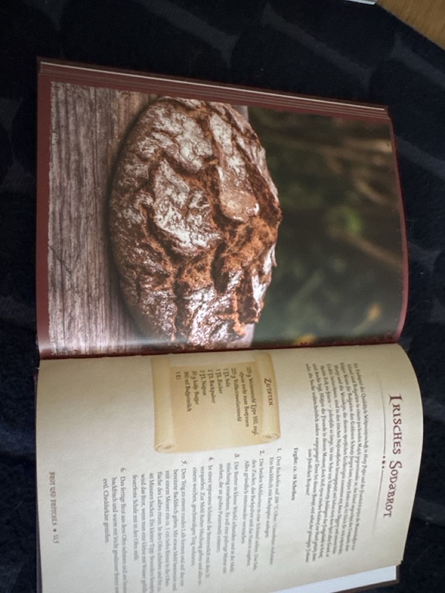 Libri: Harry Potter-Backbuch – Nuovo (secondo la descrizione) da Zürich venduto da szityu 3