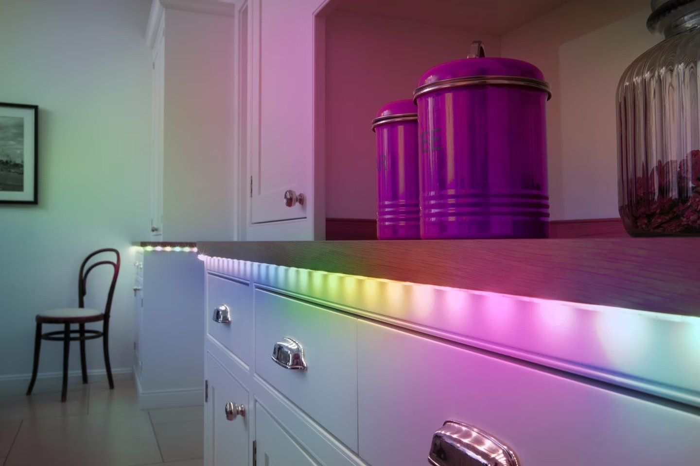 Ghirlande e barre luminose: Ledvance Neonflex RGB, Weiss, 210 cm, Indoor – Usato da Steffisburg venduto da Wuahuahua 1